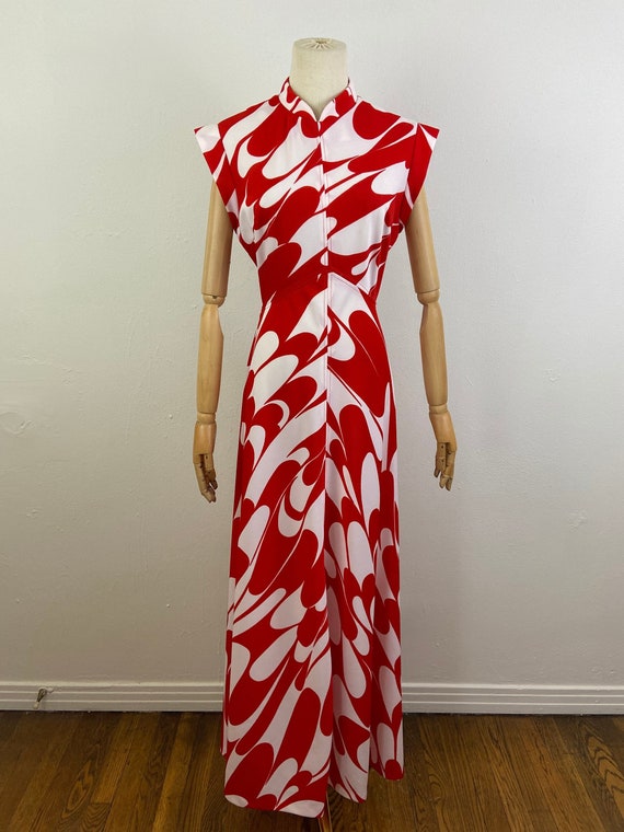 Vintage Late 60s Red And White Psychedelic Print … - image 1