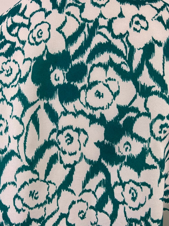 Vintage 70s Emerald Green And White Flower Print … - image 9