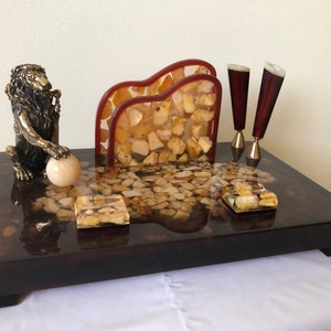 Amber unique desk set