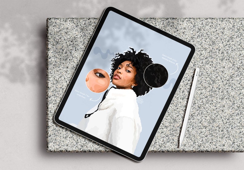 Puede incluir: Una ilustraci&oacute;n digital de una mujer con cabello negro rizado, usando un su&eacute;ter blanco. La imagen est&aacute; en la pantalla de una tableta con un l&aacute;piz blanco al lado. La imagen est&aacute; enfocada en la cara y el cabello de la mujer, con c&iacute;rculos que resaltan diferentes caracter&iacute;sticas.