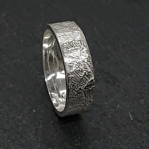Handmade silver band ring