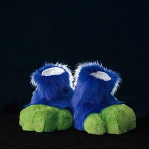 Fursuit Mask and Paws Set | Toony Plantigrade Cosplay | Breathable Anti-Slip Gear image 11