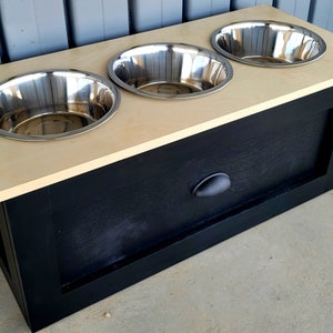 Tall Mesh Elevated Dog Bowl - Extra Large