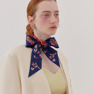 Iris Jasmine Printed Bag Handle Hairband Ribbon Accessories Navy Blue Red Silk Tie Scarf image 3