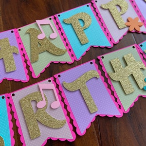 Estandarte de cumpleaños de Trolls, estandarte de cumpleaños inspirado en Trolls, decoraciones de cumpleaños de Trolls, estandarte de cumpleaños personalizado