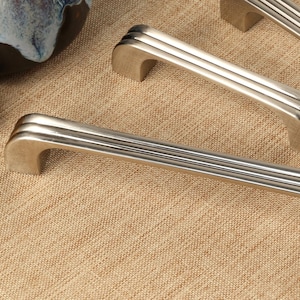 Modern brushed silver Cabinet Knobs Kitchen Handles metal Furniture Handles Drawer Dresser Cupboard Door Pulls and Handles Hardware