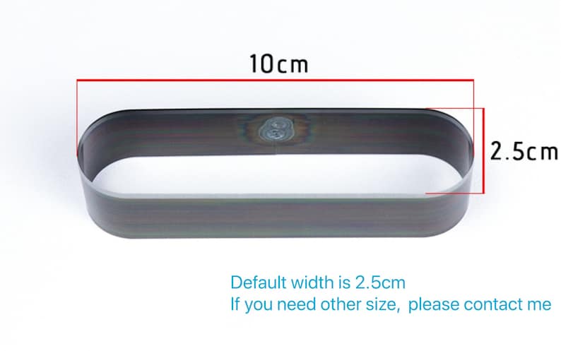 May include: A metal oval-shaped ring with a 10 cm length and 2.5 cm width. The default width is 2.5 cm. Contact the seller for other sizes.