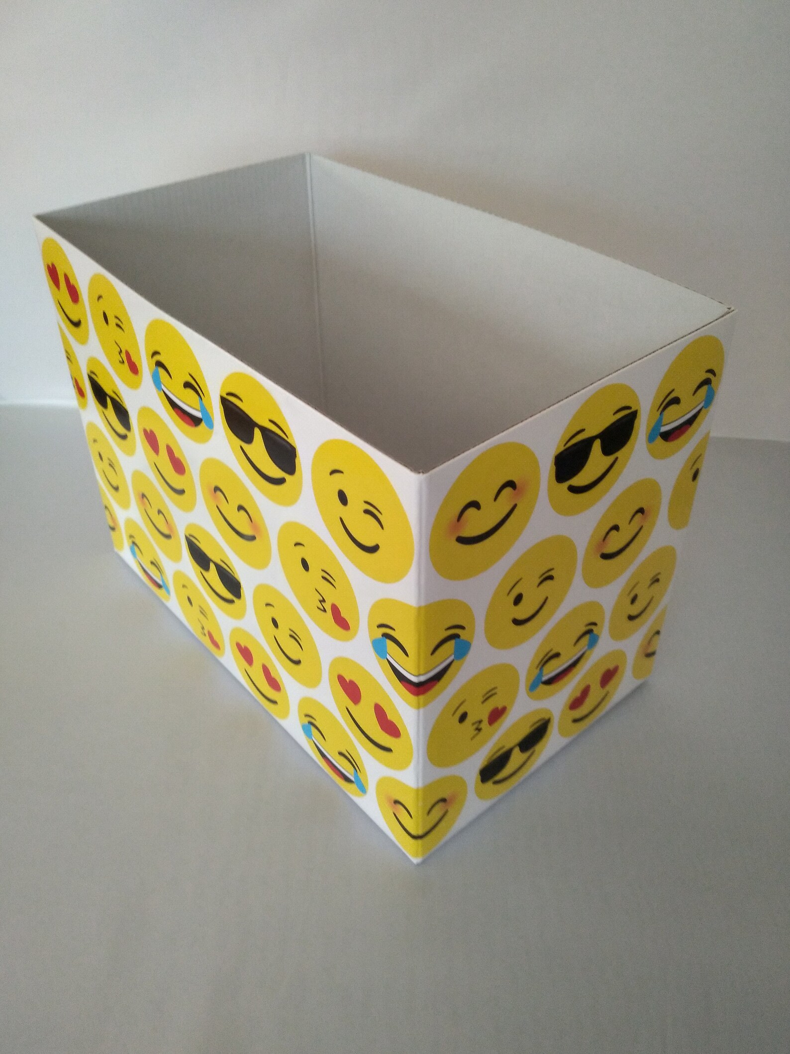 Emojis Basket Box Etsy