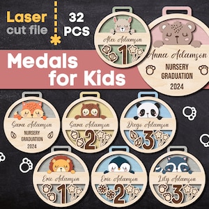 Pacchetto SVG con segno del nome del bambino. File tagliato al laser per Glowforge, Medaglie con Volpe Leone Gufo Orso Numeri Set Asilo nido, Baby Boy Girl Svg Dxf Ai Pdf Cdr