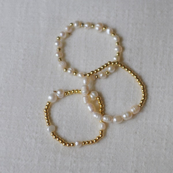 Gold Freshwater Pearl Beaded Bracelet, Stacking Preppy & Beachy Bracelet, Elegant Bracelet Stacks