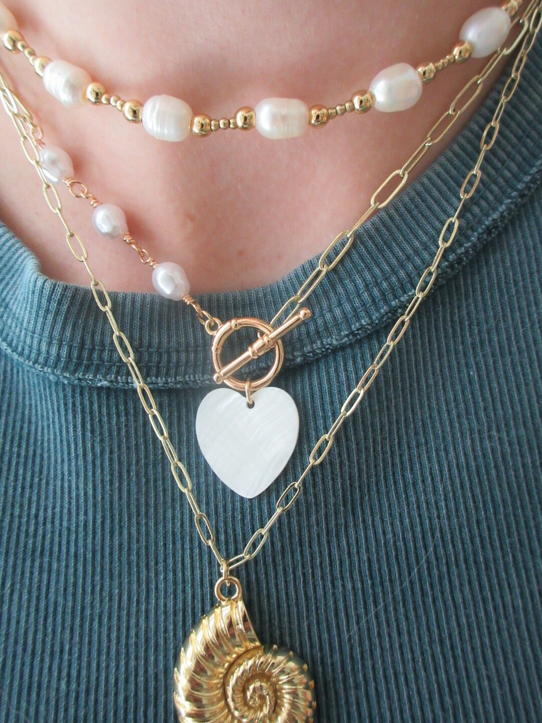 Saratoga Delicate Necklace Mother of Pearl