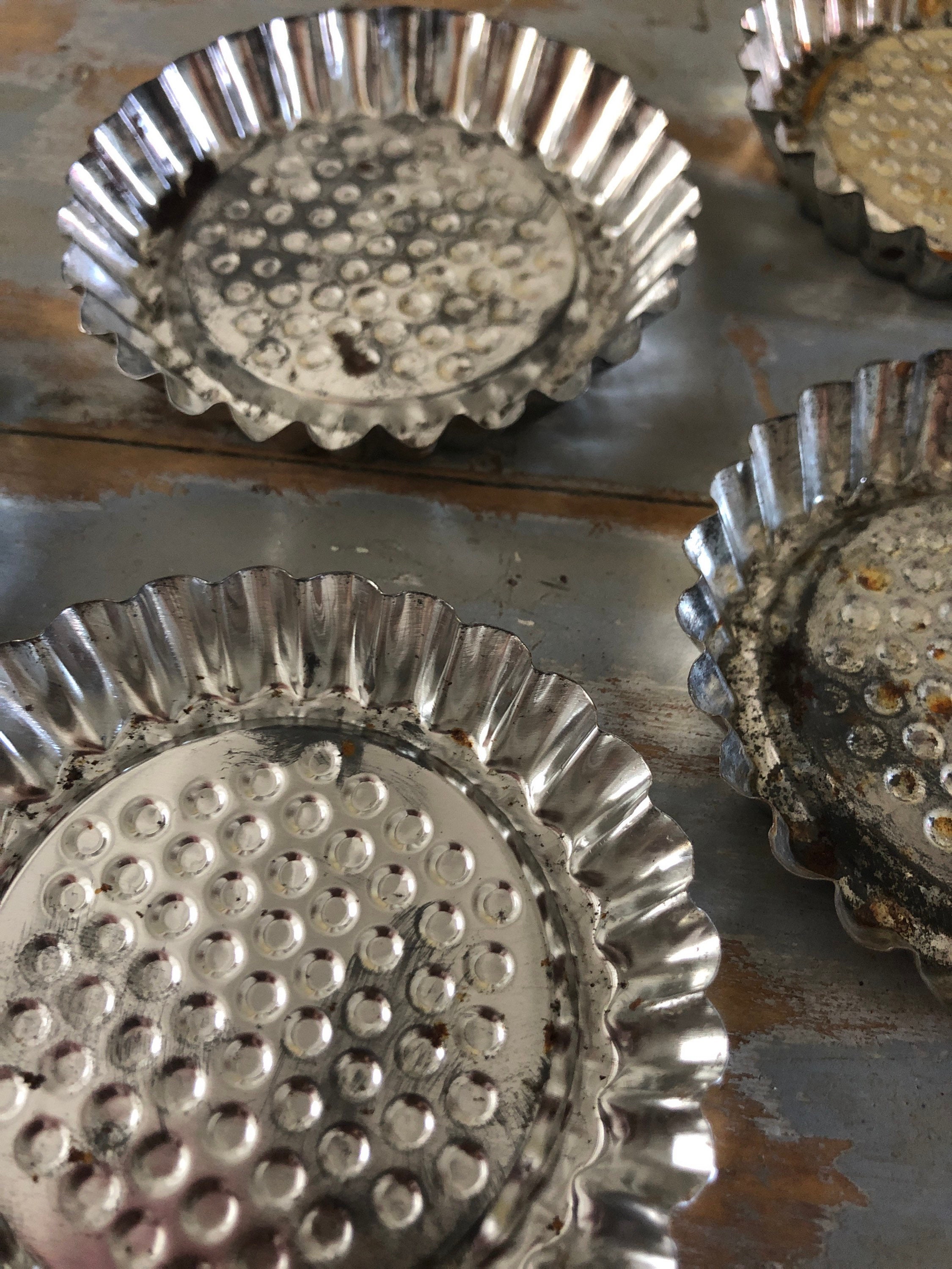 5 Moules de Pâtisserie Français Millésimés