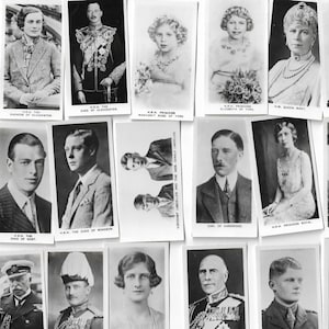 48 cartes-cigarettes vintage - vraies photos souvenir du couronnement. 1937. Ensemble complet. R.J. Léa. Cartes Tabac Cartes à échanger. Cadeau famille royale royale