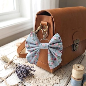 Bow Bag Charm, Vintage floral blue bow, shabby chic bow, Coquette bow gift for her, Bow keyring