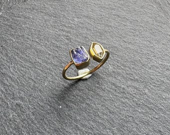 Anello con tanzinite grezza e diamante Herkimer / gioiello in cristallo / anello fatto a mano / diamante Herkimer trasparente / pietra di tanzinite naturale / anello regolabile
