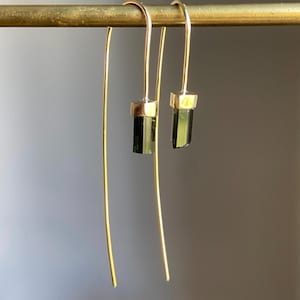 Green tourmaline earrings | turmaline earrings | tourmaline jewelry | Raw Tourmaline Earrings | raw crystal jewelry | hook earrings handmade