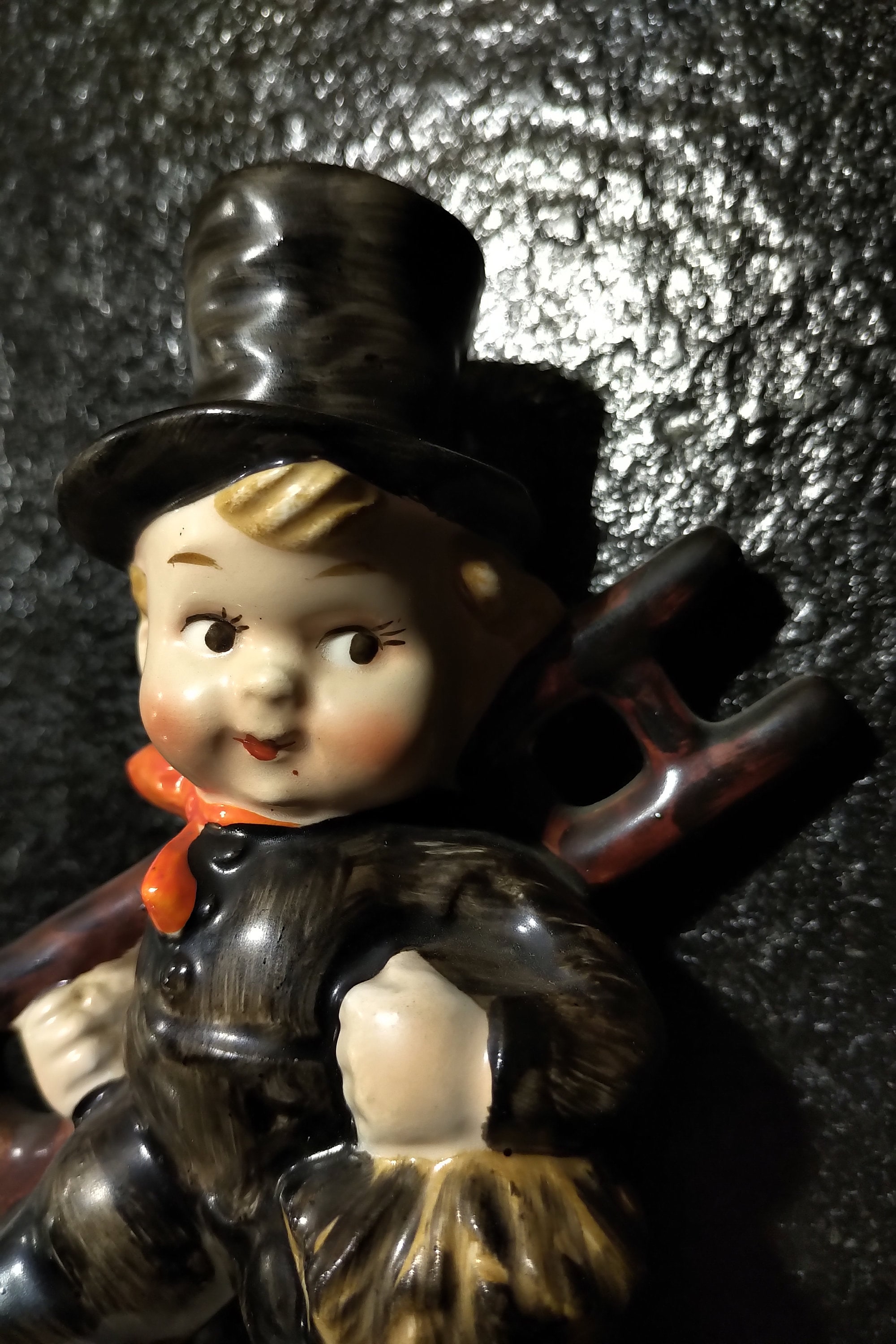 Chimney Sweep KF38, Hummel Porcelain Figurine, 1935-1949