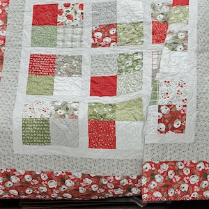 Vintage Patchwork Christmas Quilt, Handmade Throw Quilt, Quilted Throw Blanket, Handmade Christmas Quilt, Christmas Patchwork Quilt