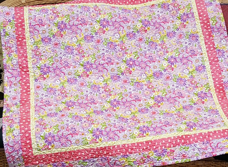 Floral Baby Blanket, Baby Girl Quilt, Vintage Floral Nursery, Handmade