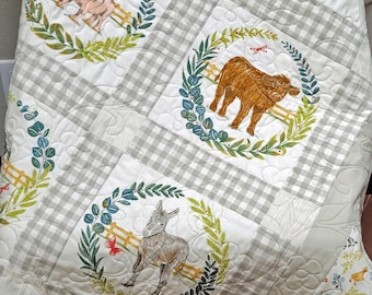 Handgemaakte kinderkamerquilt, patchwork gewatteerde deken boerderijdieren