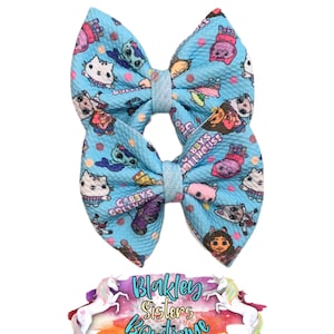 Gabby bow - Girls Bow - Bullet Fabric Bows - Cartoon bows - Character Bows