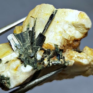 99.0 CT Tourmaline Feldpsar & Quartz Combination - Flower Shape Rare Black Tourmaline Bunch on Feldspar and Quartz Crystal Specimen!