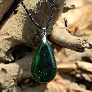 Tea Drop Green Nephrite Jade Pendant, Nephrite Pendant, Chakra Necklace, Y2K Nephrite Pendant, Jade Carved Pendant Nephrite Cord Pendant