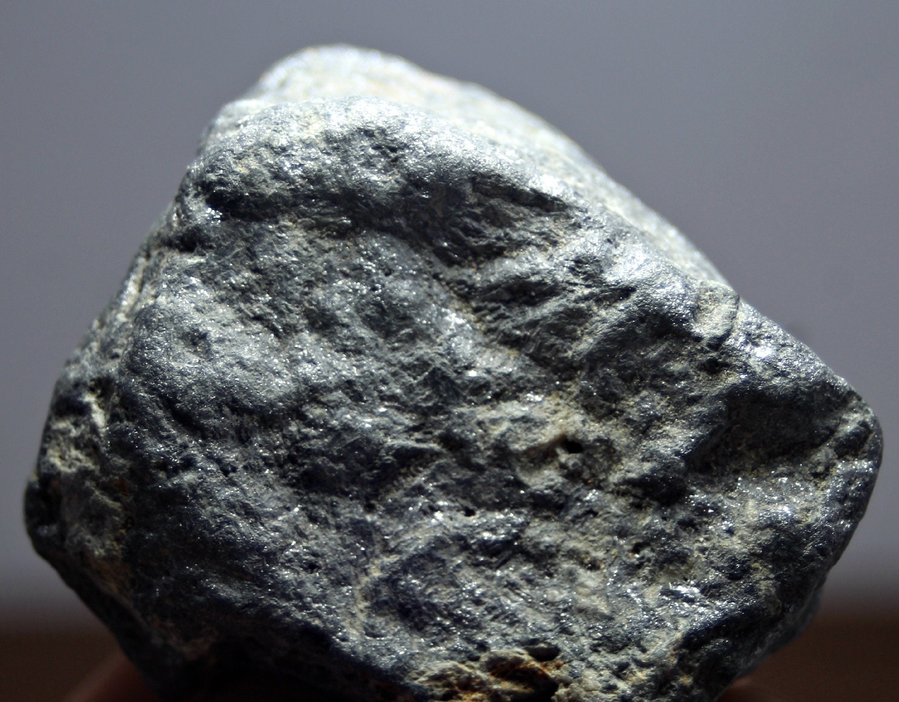 輝くアンチモン鉱物標本、希土類金属、187.0グラム - Etsy 日本