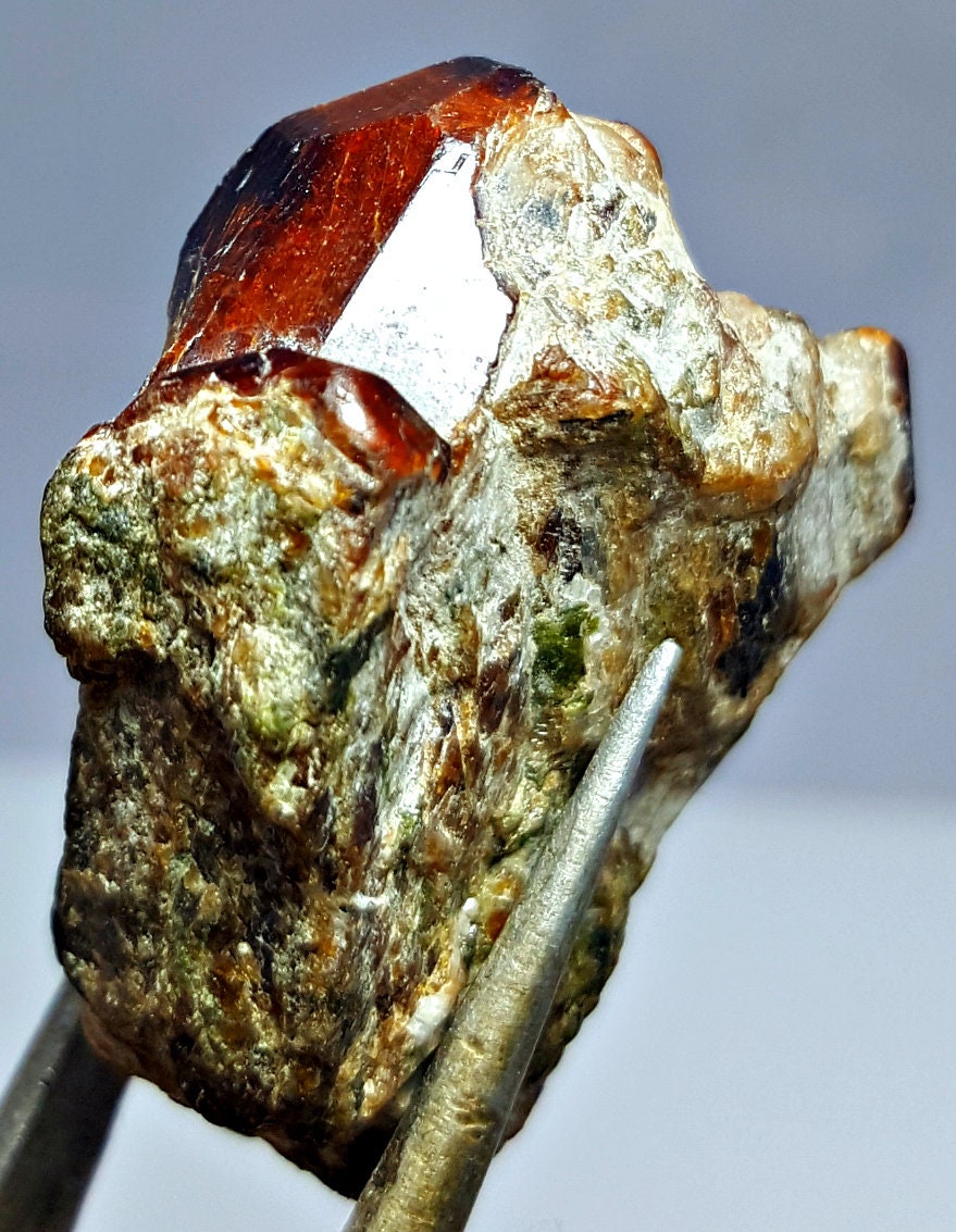  234CT Raw Natural Red Garnet Garnet Crystal Specimen Brazil  Ia6338 : Industrial & Scientific