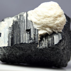 Green Dravite Tourmaline Crystal Skardu Mine Pakistan Water Etched Natural Terminated Dravite Tourmaline Big Crystal with Muscovite 413.0 CT