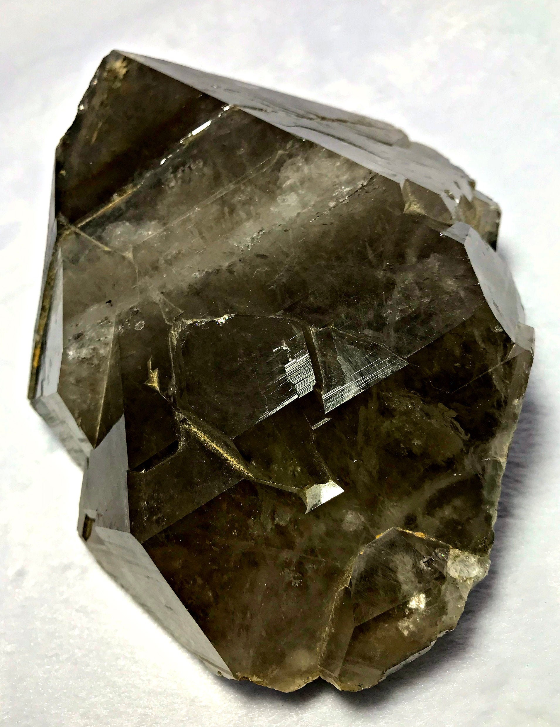 置物 Gwindel 置物 Gwindel 1.15 KG Museum Gallery Unusual White Line Well Terminated