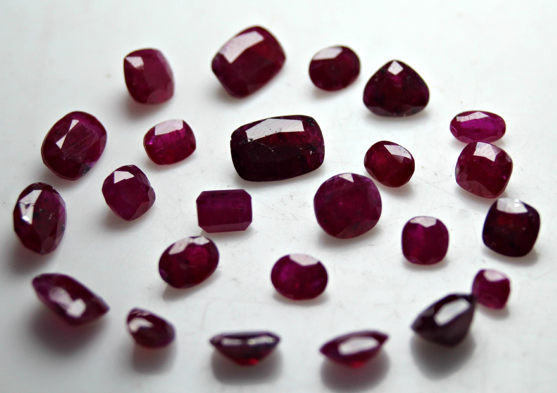 Pakistan Api Ruby Pigeon Blood Red Ruby Lot Batakundi Mine Kashmir Pakistan 21.50 Ct ...