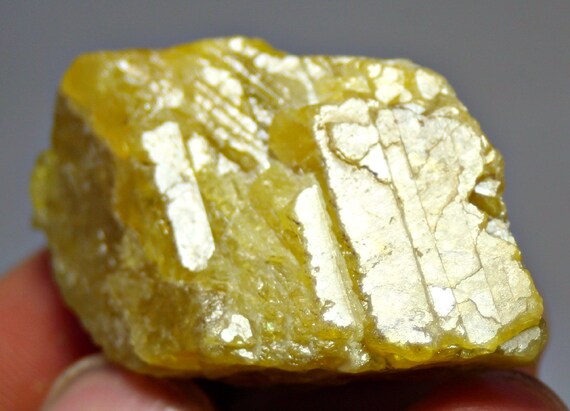 あなたのコレクションのための、88.0 CT の極めて珍しい大きな完全終端