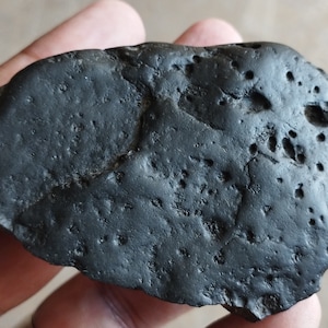 113.0 Gm Genuine Meteorite -  Iron Olivine Meteorite with Unknown Metals & Minerals Specimen Struck at Loralai Baluchistan Pakistan