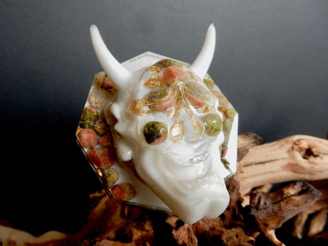 Japanese Hannya Mask, Japanese Demon Mask, Unakite Stone Art, Demon ...