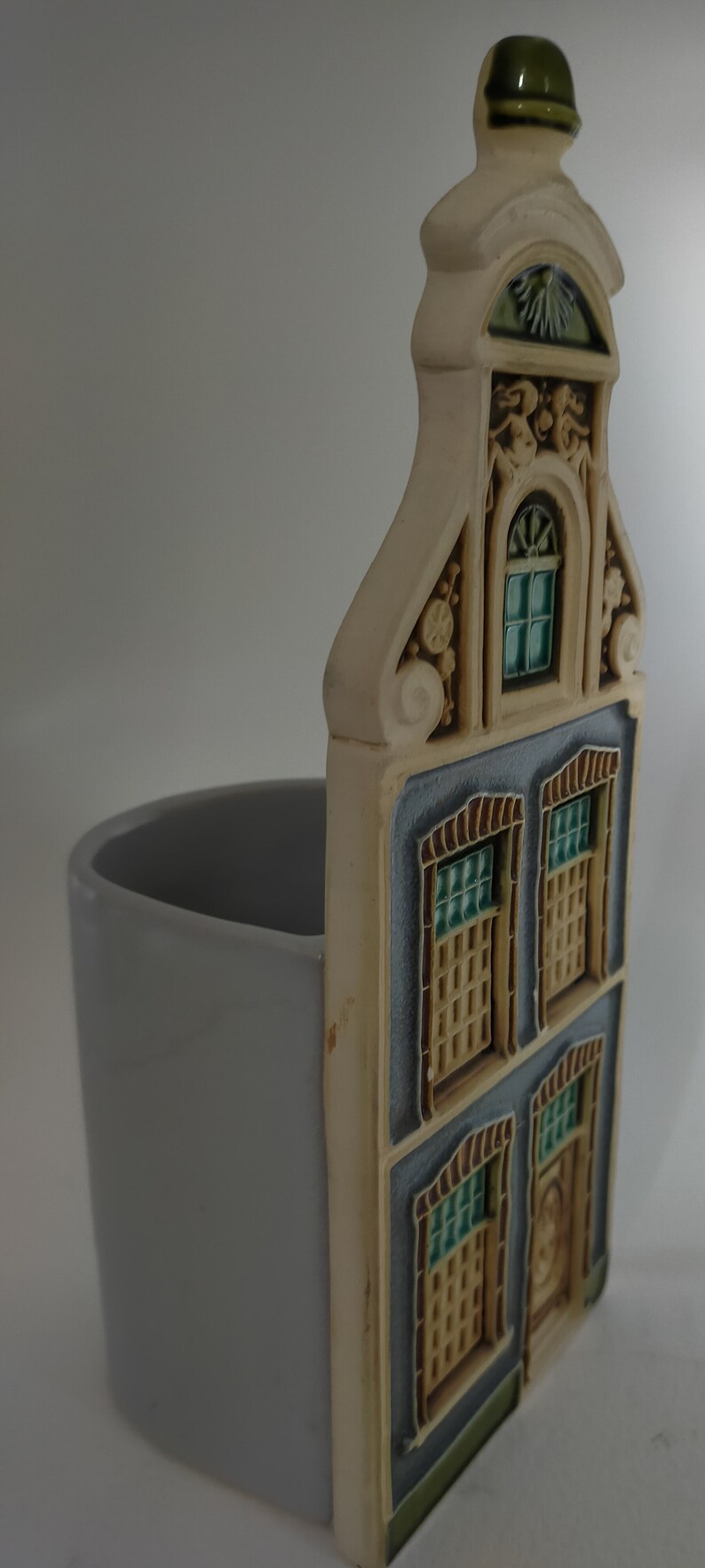 Vangeebergen ceramic/tile house shop building/pot house facade/tile building shape/vintage vase/art pottery/shop/facade/tile image 10