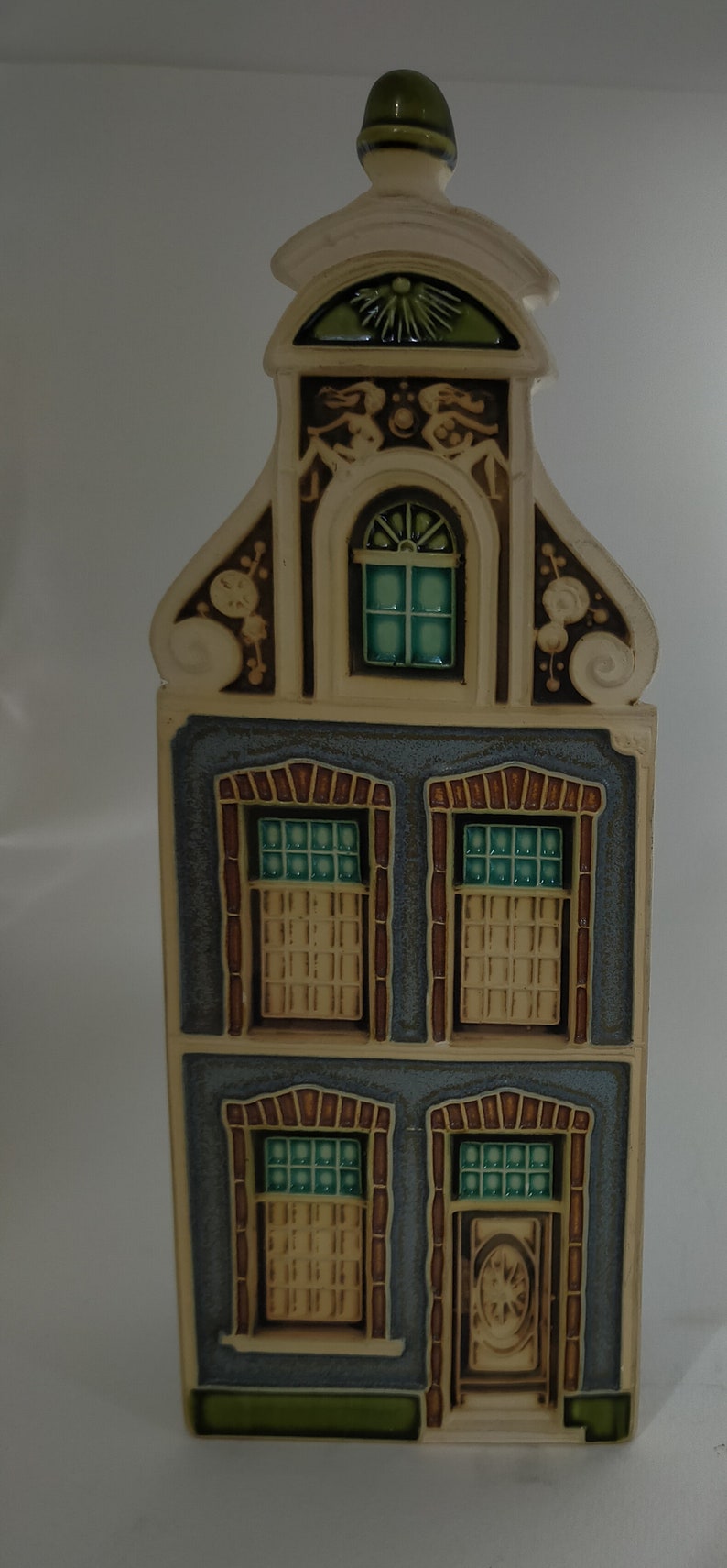 Vangeebergen ceramic/tile house shop building/pot house facade/tile building shape/vintage vase/art pottery/shop/facade/tile image 9