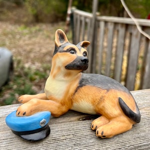 Vintage German Shepherd Dog Figurine, 1987 The Franklin Mint German Shepherd, Dog Lover Gift