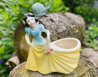 Vintage 1940's Disney Snow White Ceramic Planter