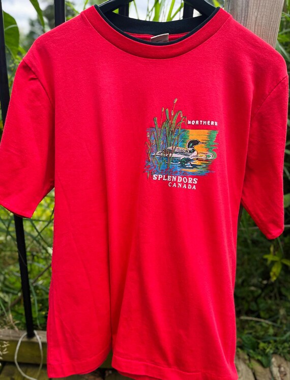 Vintage Northern Splendors Canada Nature Graphic T-Shirt Size Large View 3