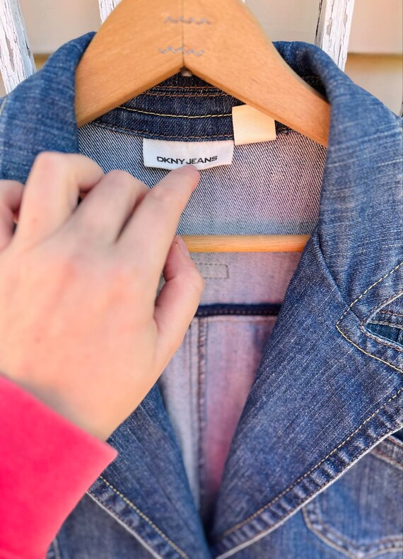 Women's Y2K DKNY JEANS Denim Jacket, Vintage Jean… - image 2