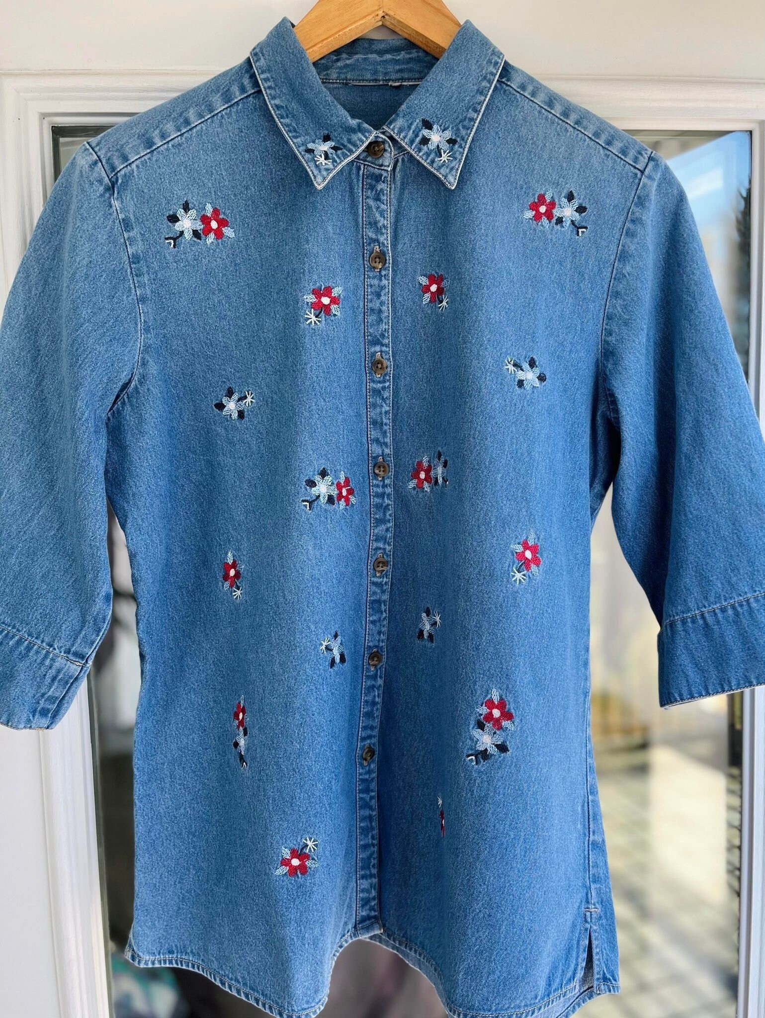 Shirts Amen - Floral embellished denim shirt - BLS16631AS16100089