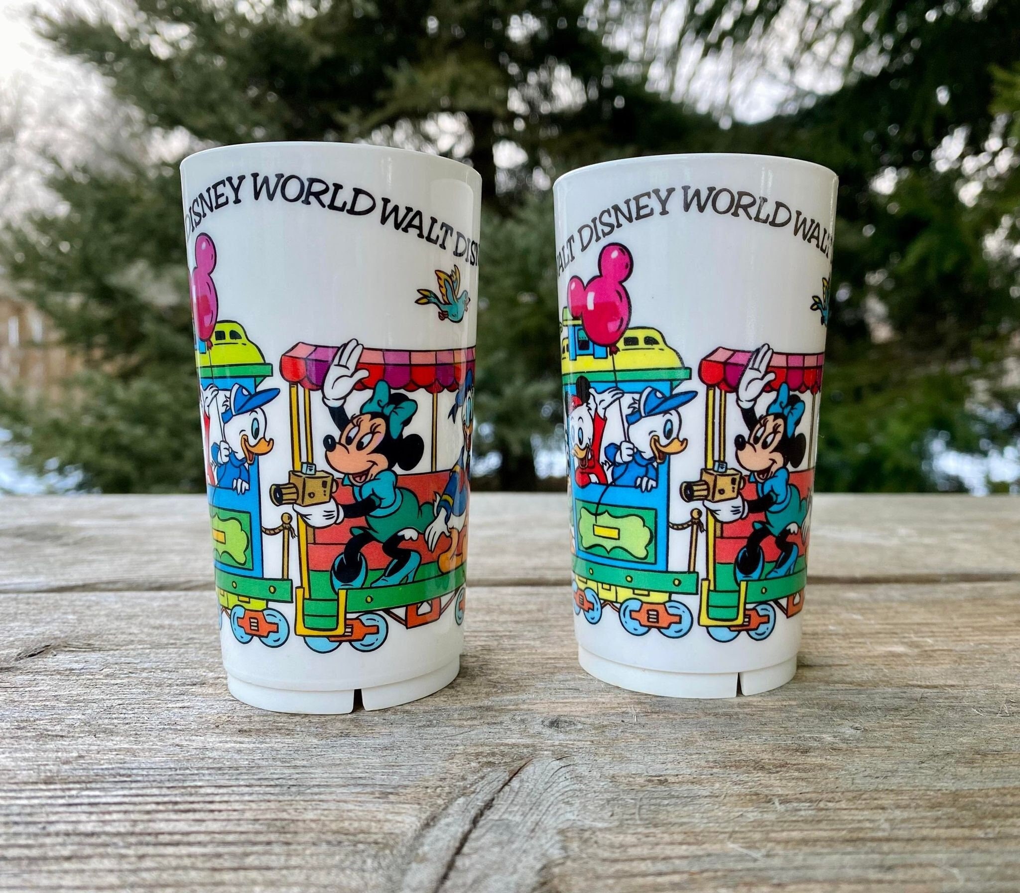 Walt Disney Productions - Vintage-Donald Duck Plastic Cup Mug