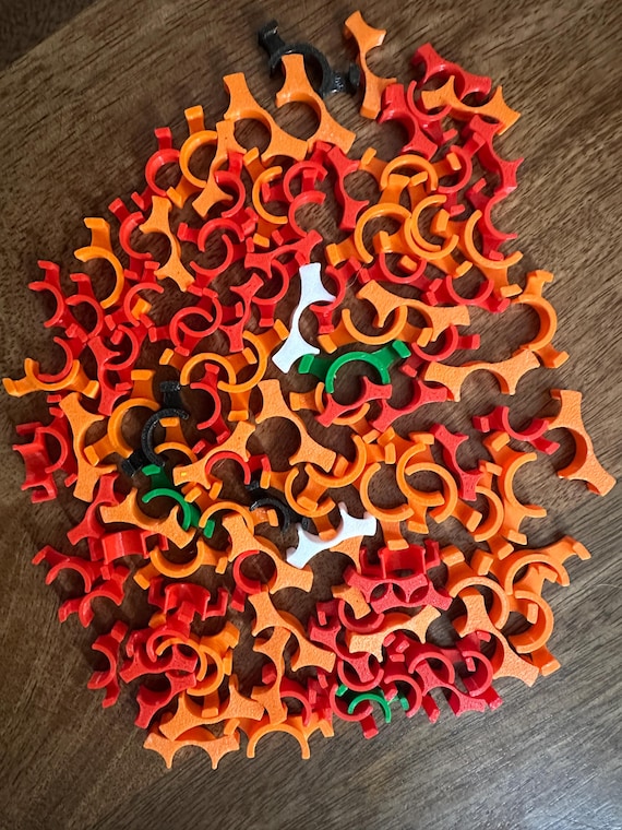 LST Clips for Plant Training – Reusable 3D Printed Low Stress Training Clips for Cannabis & Garden Plants