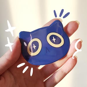 Cat head shaped badge - cute silly black cat