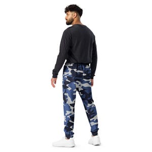 Men&#39;s Premium Camouflage Joggers - Camo Joggers by Stitch & Simon