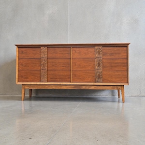 Mid Century Bassett - Etsy Mid Century Bassett - Etsy