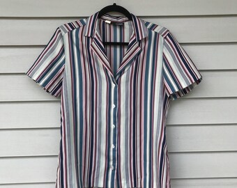 Domino Novelty Print Incredible Pop Art Vintage 60s 70s Black Red White Button Down Fitted Shirt Top