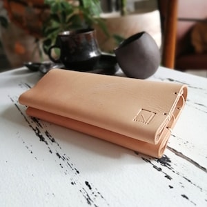 パーソナライズされたロングレザーウォレット - レザーカードケース - レザーiPhoneウォレット、ベジタブルタンニンレザーウォレット男性へのギフト - 女性へのギフト
