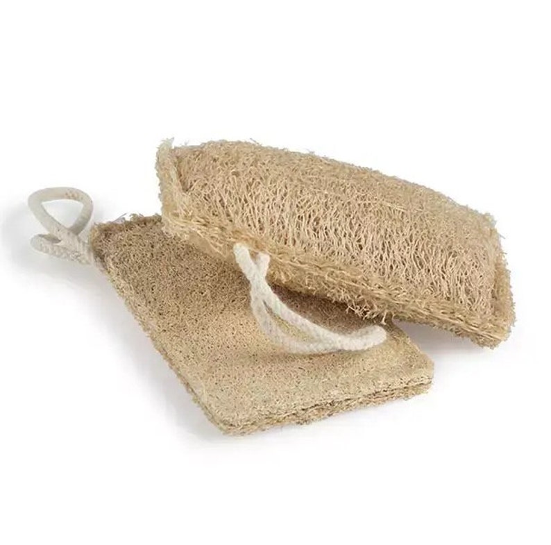 Natural and biodegradable loofah sponge in bulk image 1